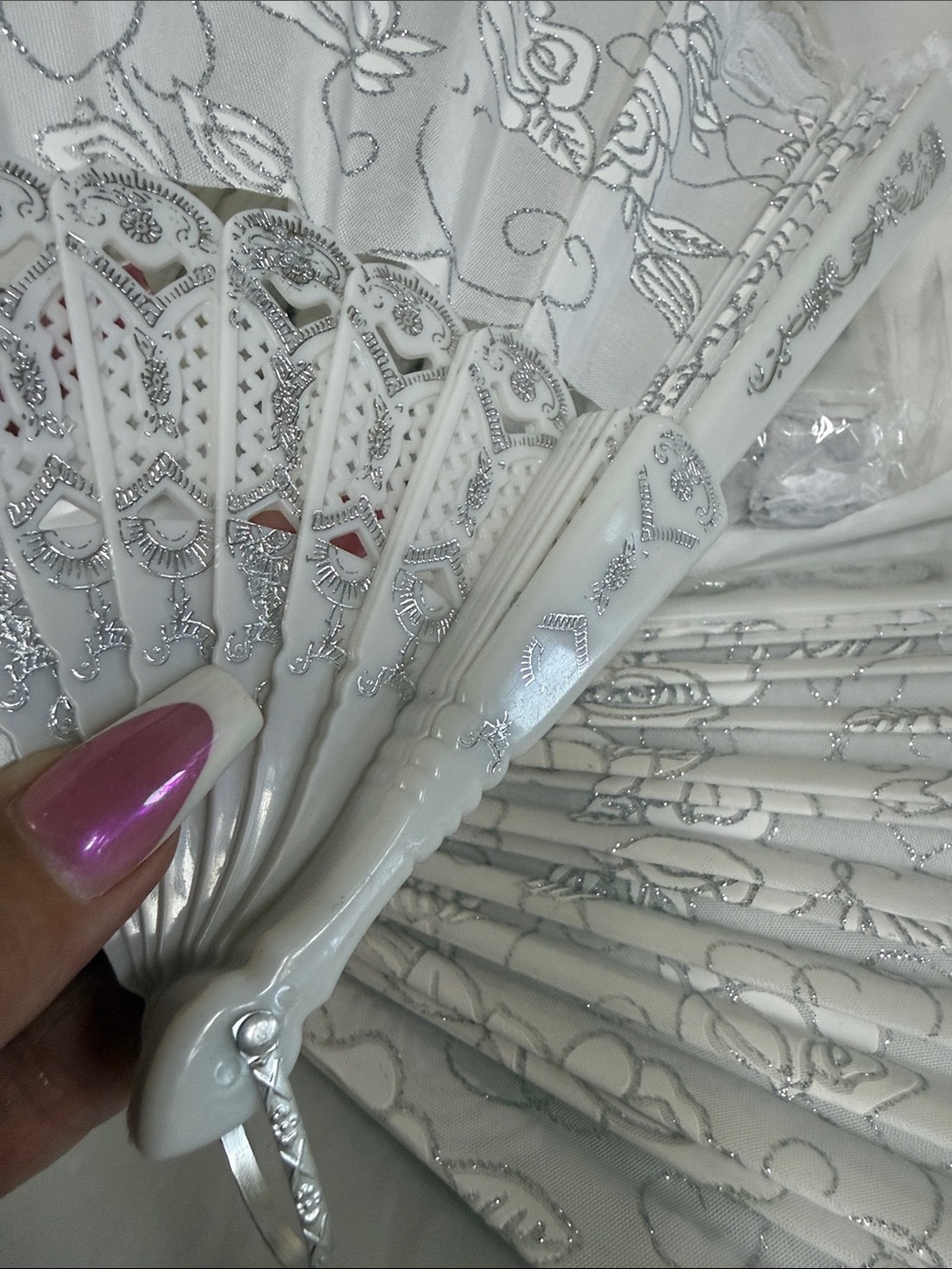 12 White Lace Folding Hand Fans with Silver Embossed Detail - Picture 6 of 9